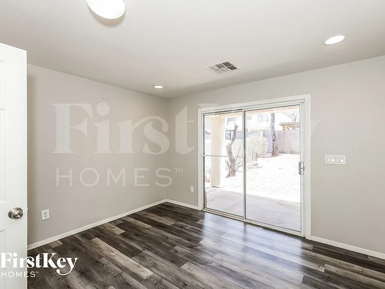 9271 Ansley Ct — Photo 15