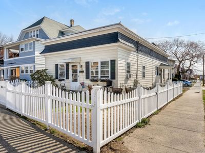 362 Grovers Avenue, Bridgeport, CT, 06605