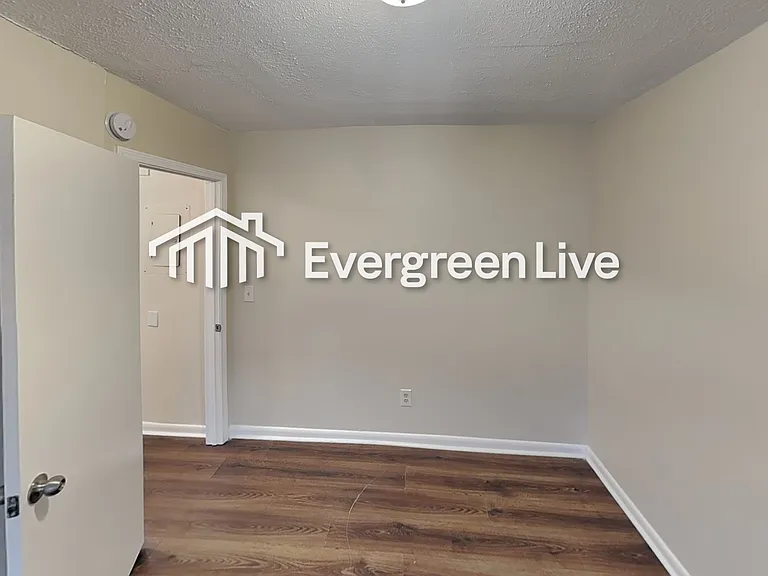 145 Sewanee Ave NW — Photo 5