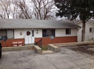 1522 Boones Lick Rd, Saint Charles, MO 63301