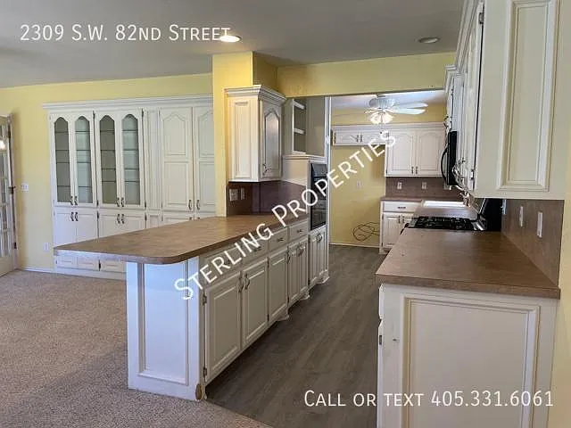 2309 SW 82nd St — Photo 26