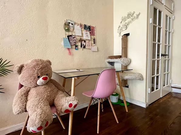 304 East 73rd Street image 7 of 12