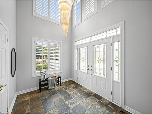 2nd image of 3723 Trelawny Cir