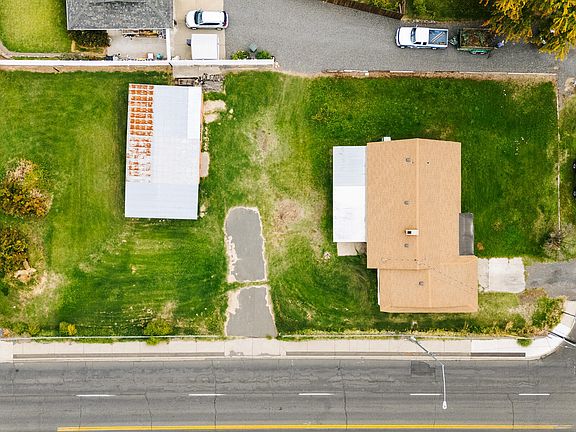 2nd image of 3811 McLean Dr
