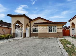12378 NW 98th Ave, Hialeah Gardens, FL 33018