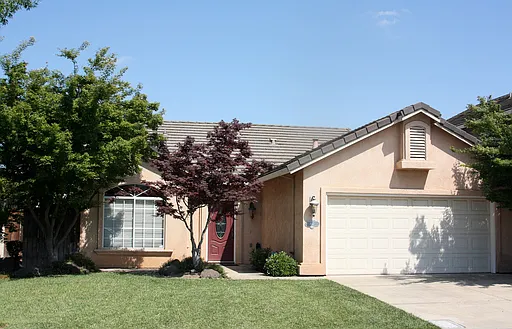 842 Sequoia Ct photo 1