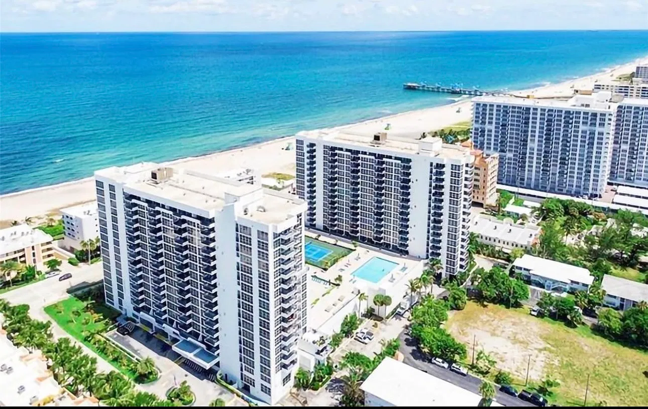 2 bed, 1050 sqft, $3,000 — Photo 2