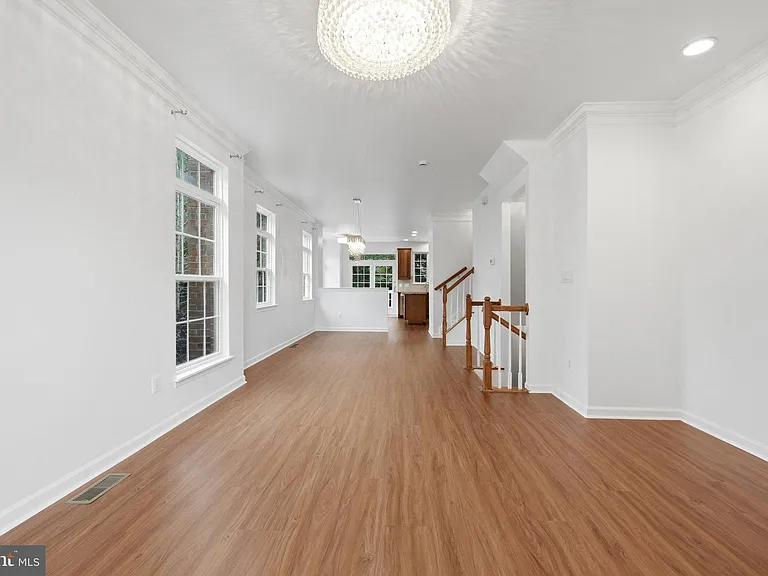 20423 Trails End Ter — Photo 16