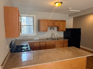 4522 S Calumet Ave #1, Chicago, IL 60653