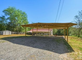 103 Ross St, Morganton, NC 28655