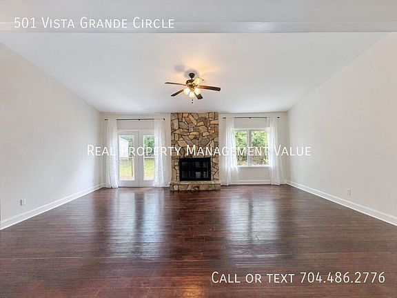 5th image of 501 Vista Grande Cir