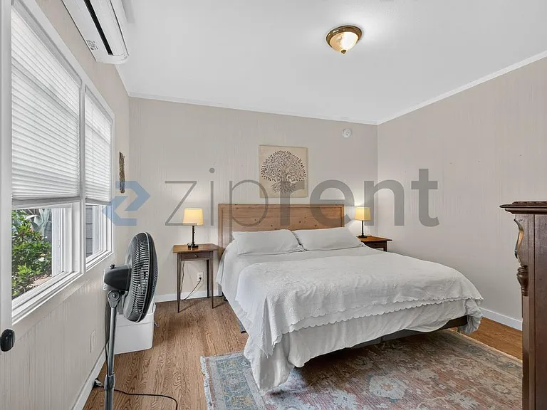 2039 Montecito Ave — Photo 27