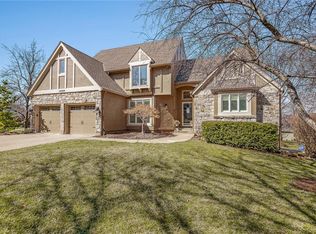 12920 El Monte St, Leawood, KS 66209