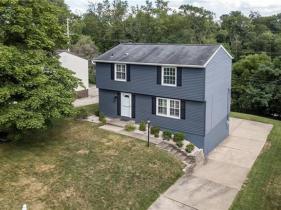 2nd image of 1907 Ivanhoe Dr
