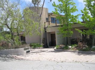 24750 W Saddle Peak Rd, Malibu, CA 90265