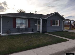 1702 E D St, Torrington, WY 82240