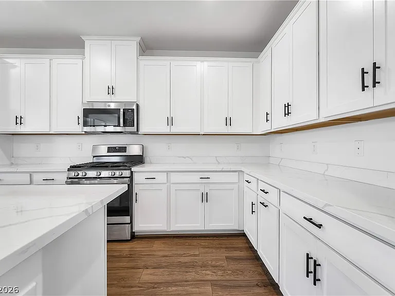 1611 Dire Wolf Ave — Photo 15