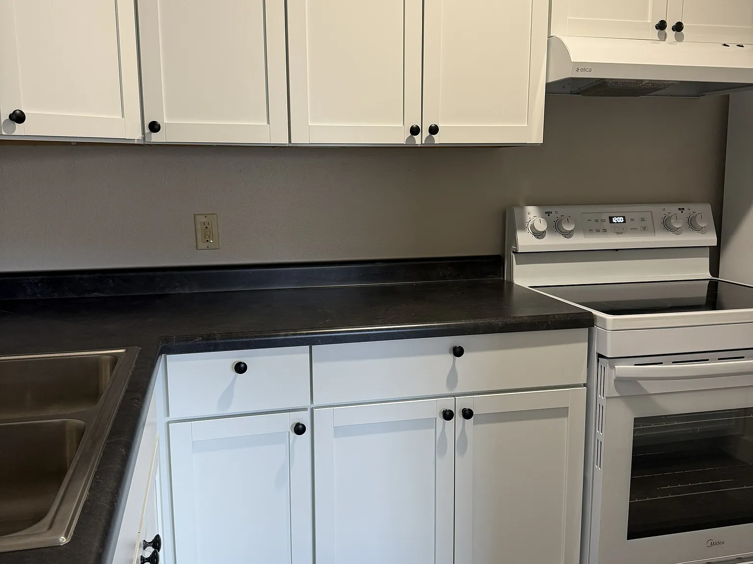 415 S Robert — Photo 2