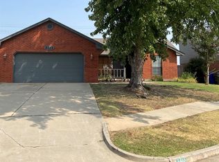 3313 Remington Ct, Norman, OK 73072