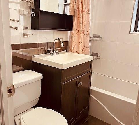 4th image of 3021 Avenue Z APT 2L