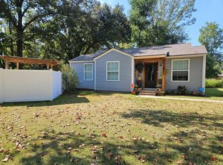 3906 Edgewood Rd, Natchez, MS 39120