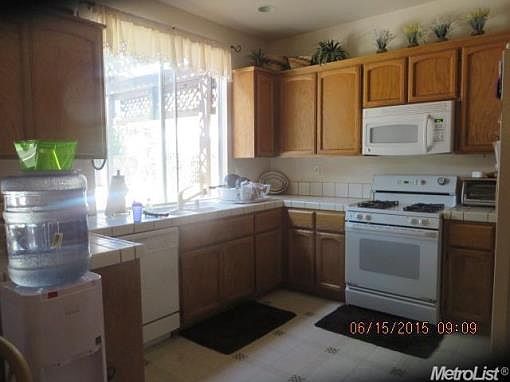 2nd image of 1632 Santoni Ln