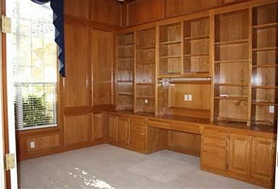 4th image of 105 Engelhart Dr