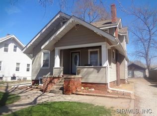 127 S 9th St, Wood River, IL