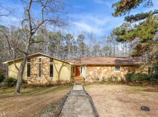 210 Austin Dr, Athens, GA 30606