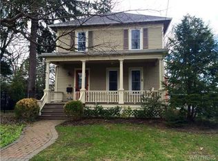 39 Paine St, East Aurora, NY 14052