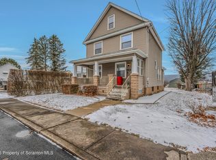 1320 Porter, Taylor, PA 18517