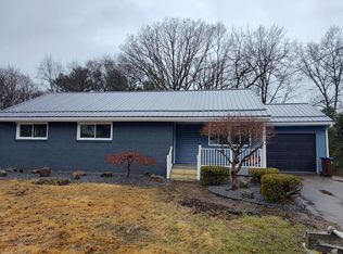 421 Moreland Dr, Franklin, PA 16323