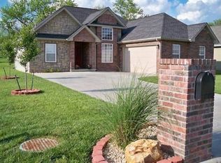 2711 E Whitney Way, Joplin, MO 64801