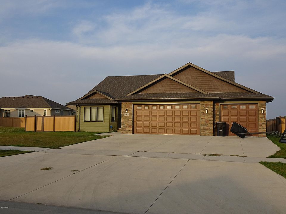 1st image of 5915 Wydown Dr