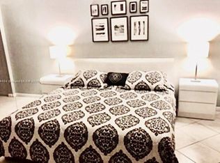 201 178th Dr APT 331, Sunny Isles Beach, FL 33160