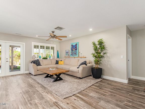 5th image of 9008 W CHARLESTON Avenue