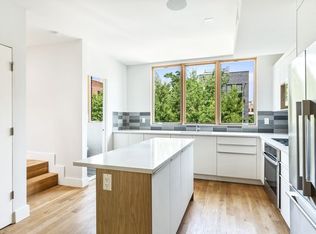 724 Lafayette Ave #2, Brooklyn, NY 11221