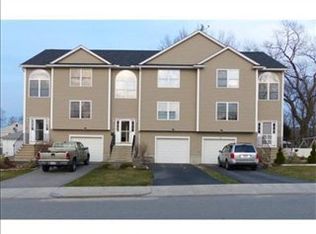 135 Dana Ave, Worcester, MA 01604