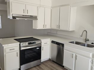 9245 Elm Vista Dr #105, Downey, CA 90242