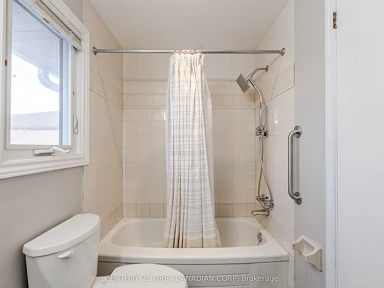 160 Conway Dr #7 — Photo 20