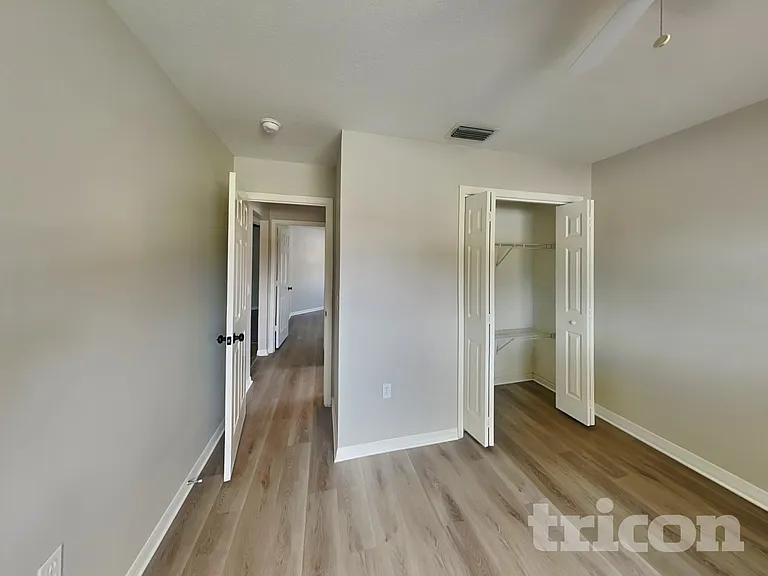 10417 Salisbury St — Photo 11