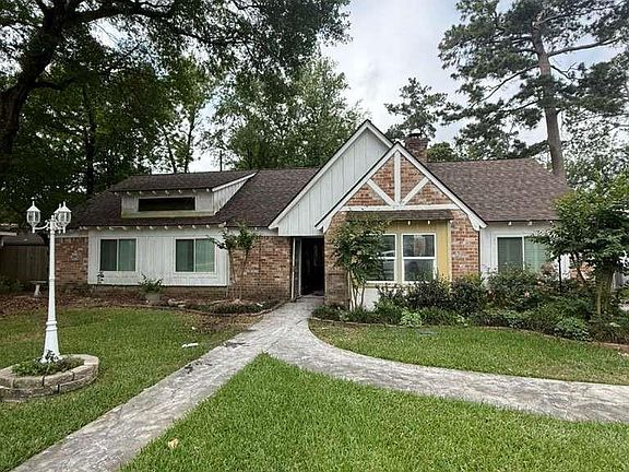 3rd image of 25511 Many Oak Dr