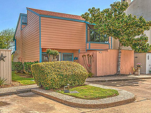 A FANTASTIC waterfront town home!