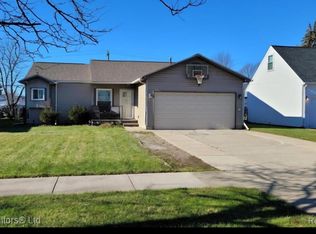 3624 S Merriman Rd, Wayne, MI 48184