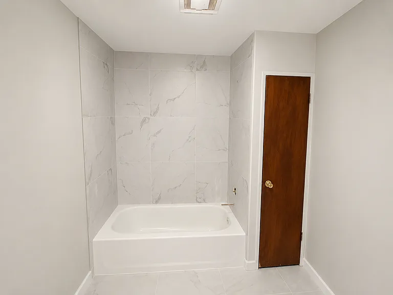1239 N 2nd St #1 — Photo 8
