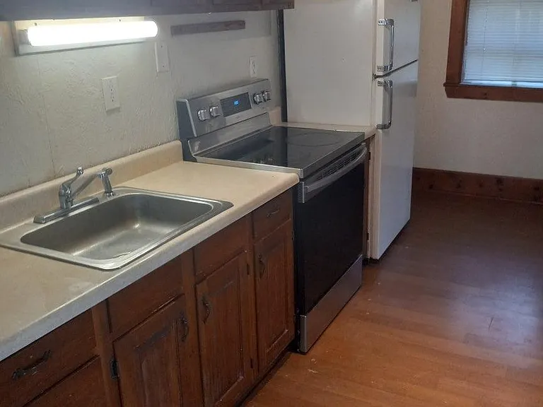 31 Durrell St — Photo 3