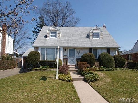 1st image of 86 Schumacher Dr