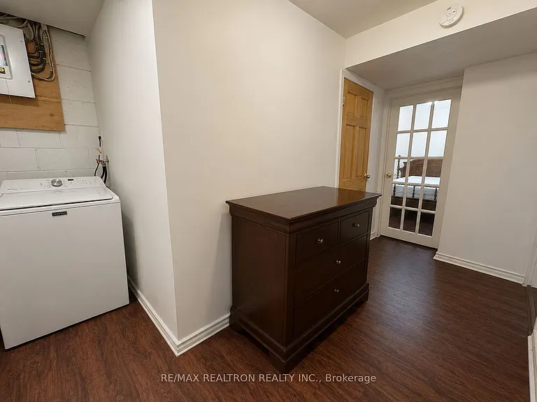 13 Aurora Heights Dr #BASEMENT — Photo 11
