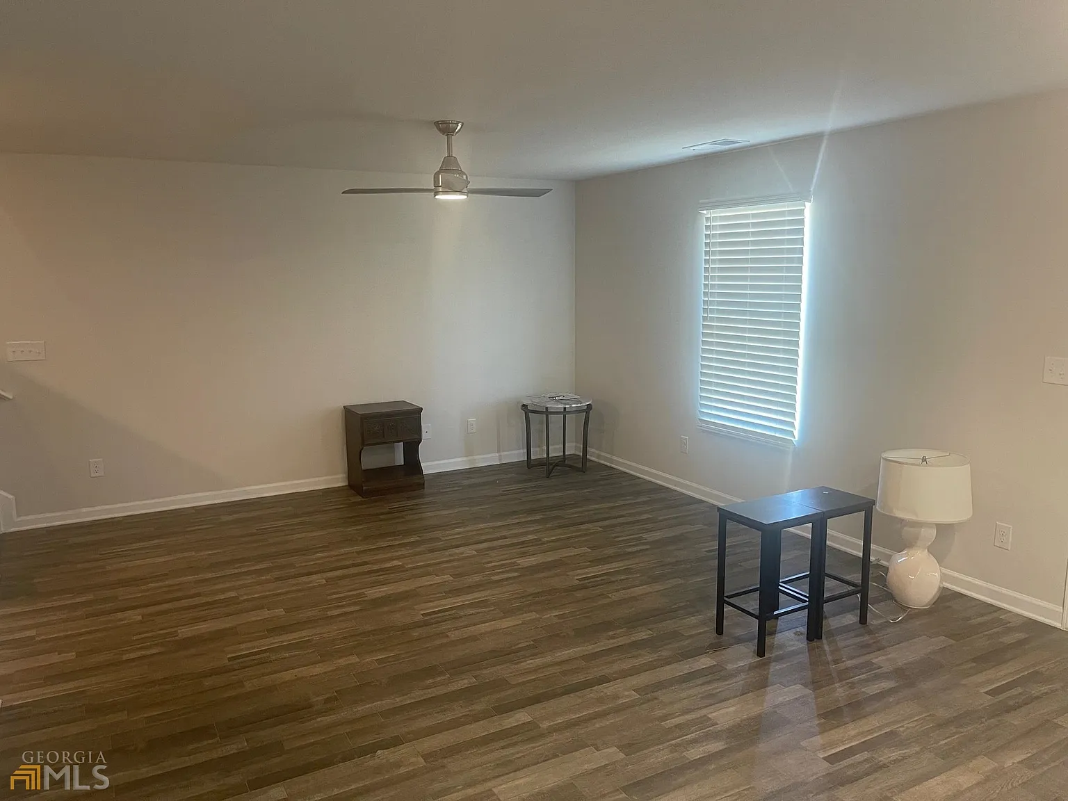 3 bed, 2.5 bath, 2583 sqft, $1,850 — Photo 4