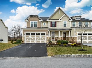 422 Quarry Point Rd, Malvern, PA 19355